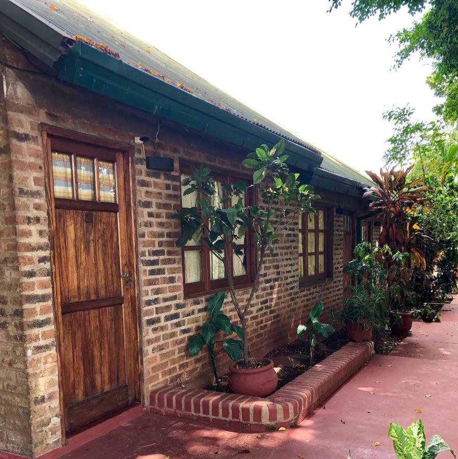 Cabanas Laboulaye 푸에르토이과수 외부 사진
